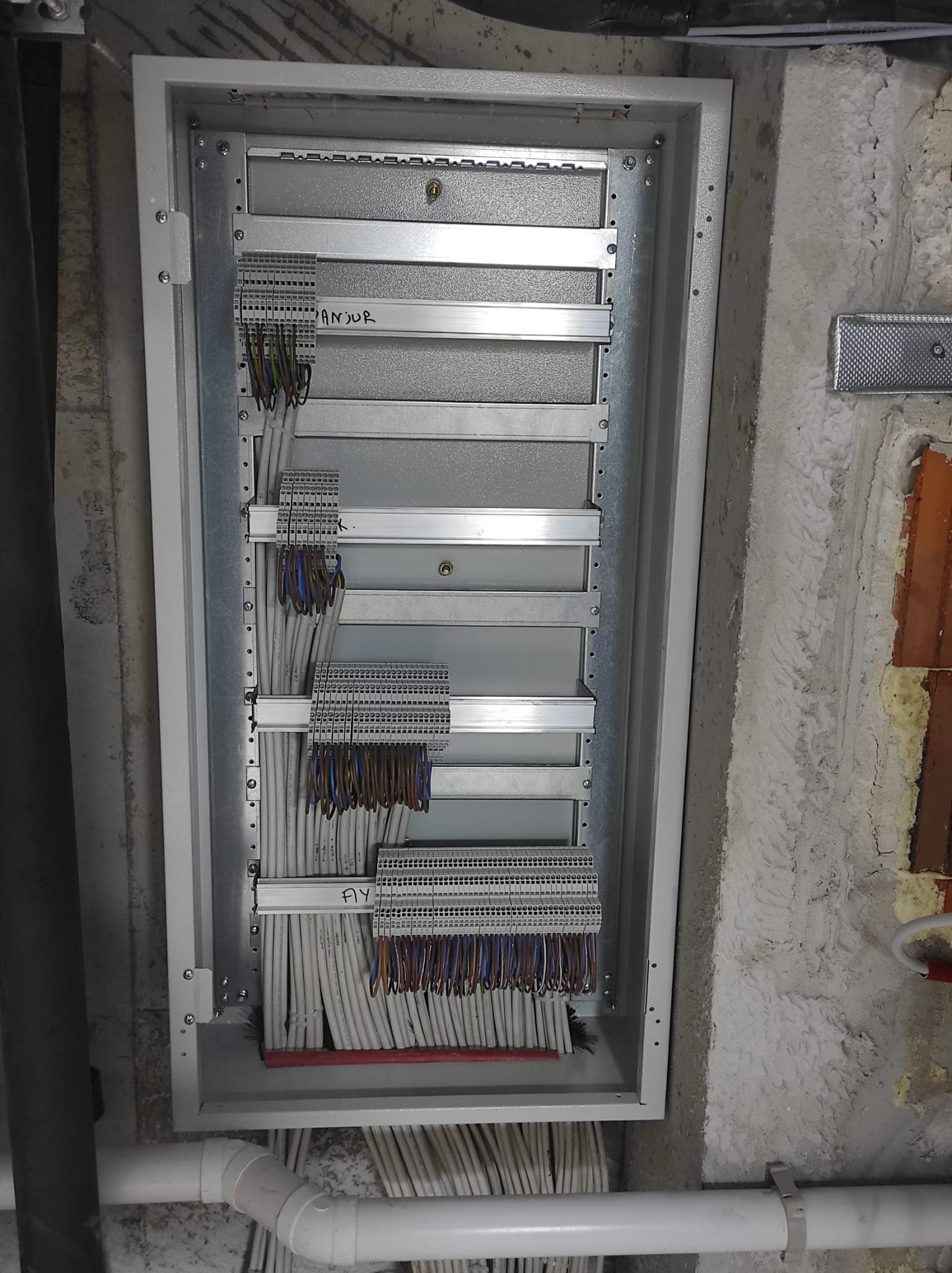 İstanbul elektrik servisi saha görüntüsü 3